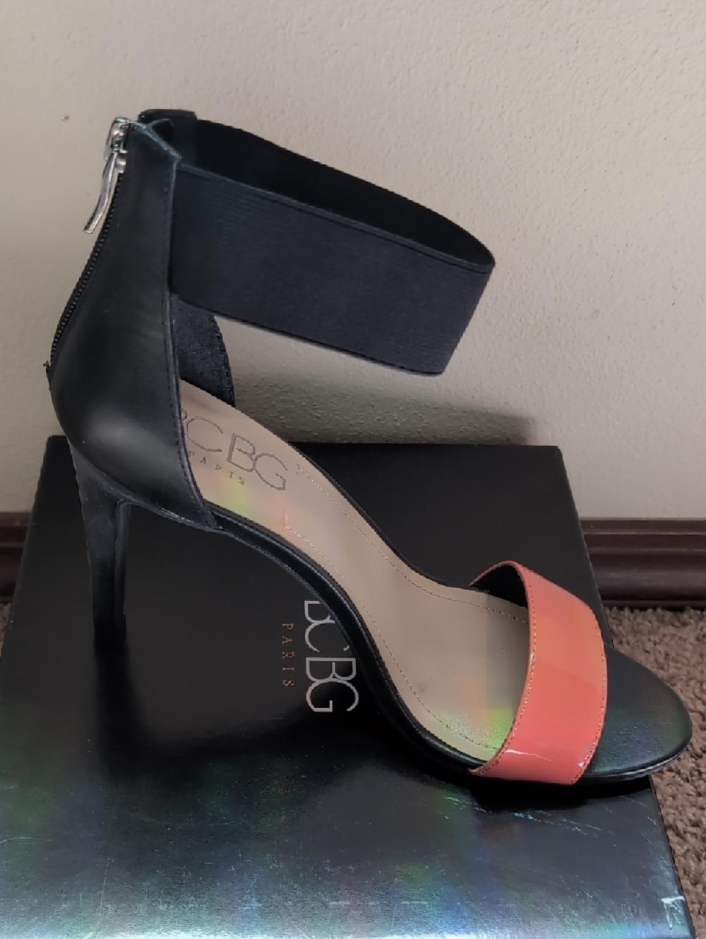 BCBG Black and Coral Open-Toe Ankle Strap Heels - Picture 3 of 6